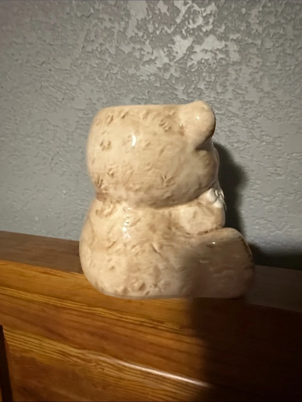 Beige Teddy Bear Ceramic Mug with Daisy Accent